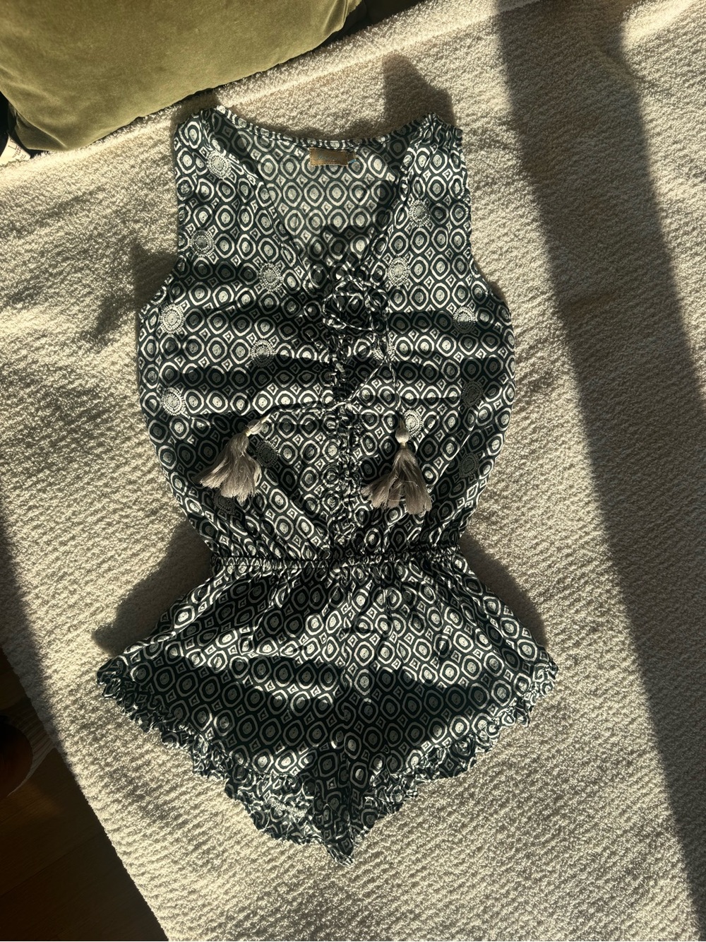 Skemo Black & White Geometric Sleeveless Romper